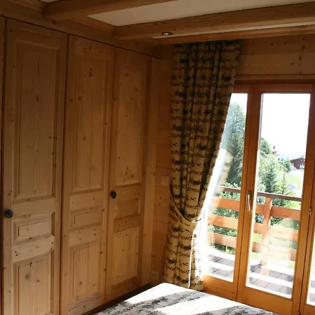 Mountain View Cosy, Comfortable 1 Bed-room Luxury Apartament Crans-Montana